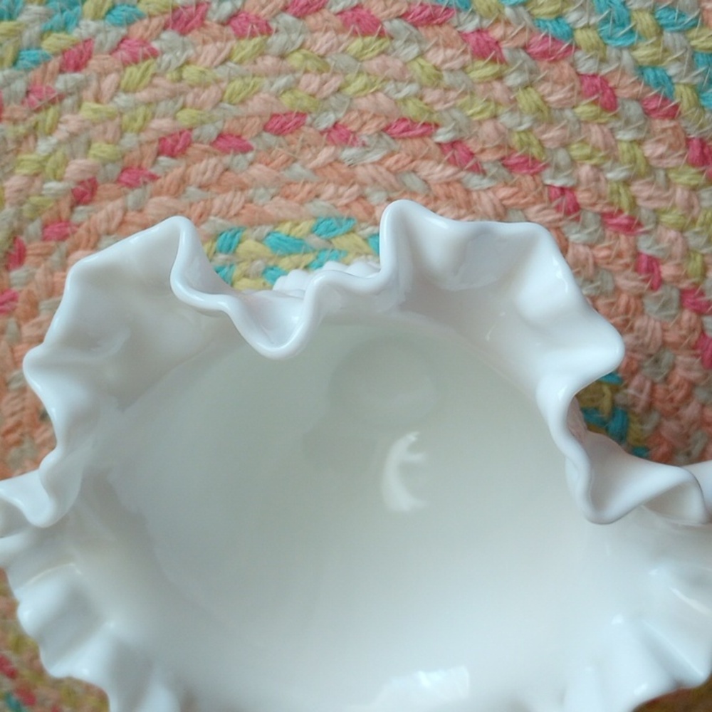 Vintage Hobnail Milk Glass Fluted Ruffled Edge - Picture 5 of 9